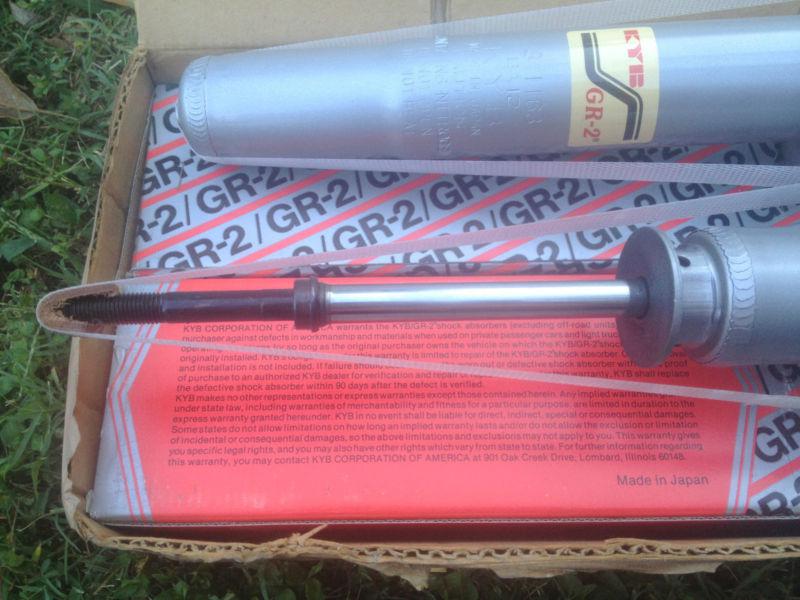 Kyb gr2 shocks for gen 2 mitsubishi eclipse gs/rs