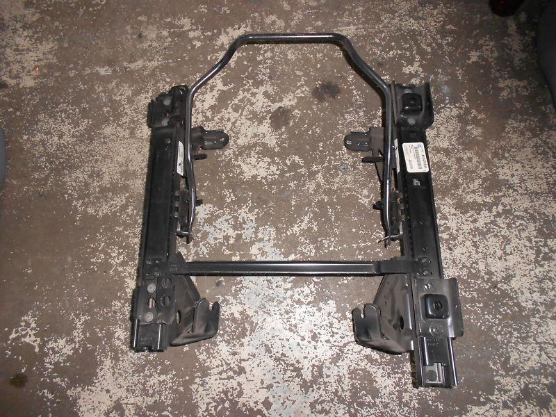 New old stock nos 12476945 gm seat adjuster  oem    free shipping