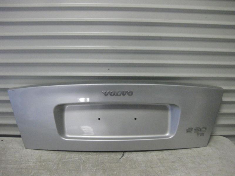 1999- 2003 volvo s80 oem trunk lid license plate panel garnish silver factory 
