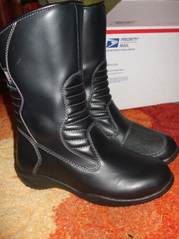 Nwot tour master solution biker motorcycle road boots womens size 6