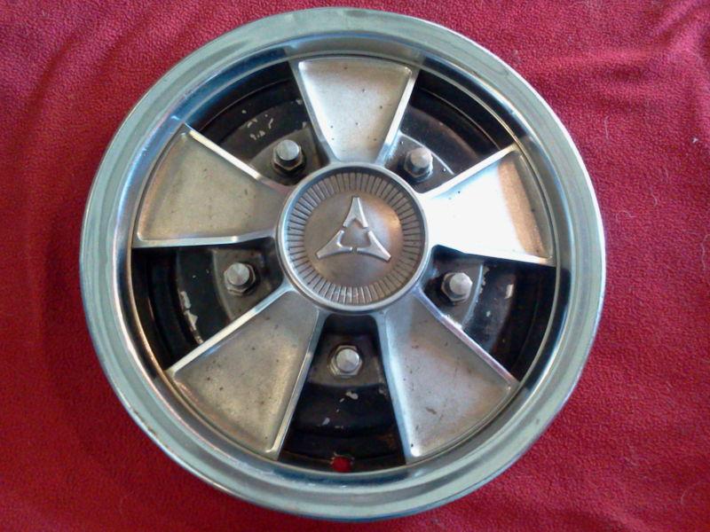 > 14 inch factory hubcap - dodge charger / dart / etc. / 60s-70s 