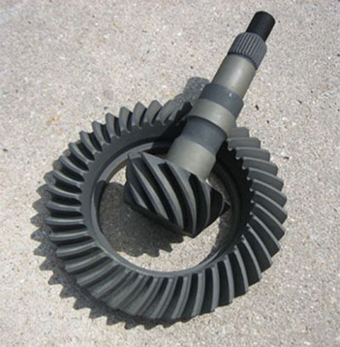 Chevy gm 8.6&#034; 10-bolt gears - ring &amp; pinion - 3.73 -new