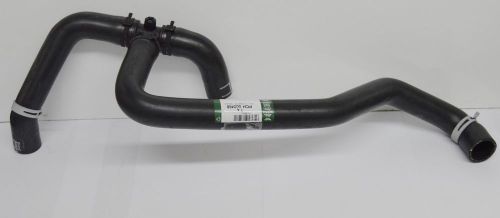Top radiator cooling hose assembly land rover discovery ii 1999 - 2004