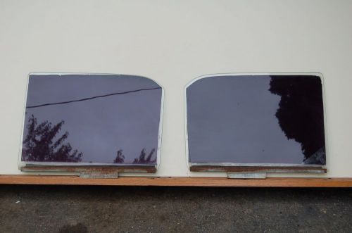 62 63  mercury meteor ford fairlane rear left and right door glass window