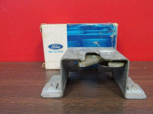 1972 ford torino station wagon  tailgate latch  nos ford  616