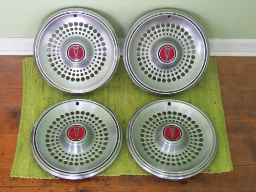 77 78 pontiac hubcaps 15&#034; set of 4 wheel covers 1977 1978 hub caps