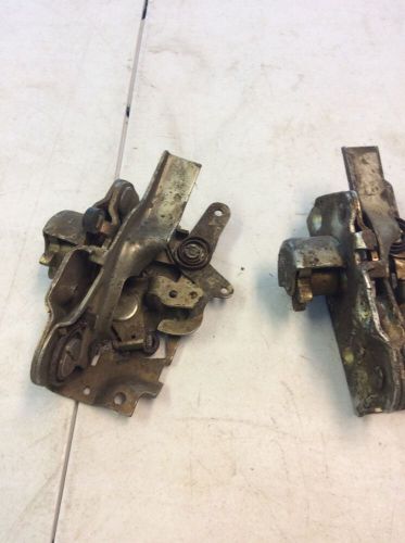 Nos 1959 ford door latches ?