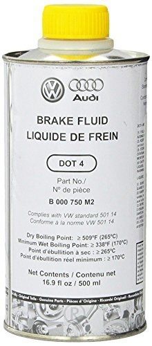 Genuine audi (b000750m2) brake fluid