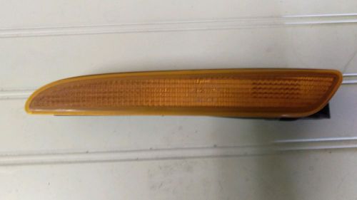Mercedes benz right front bumper turn signal light used genuine 211 820 10 21