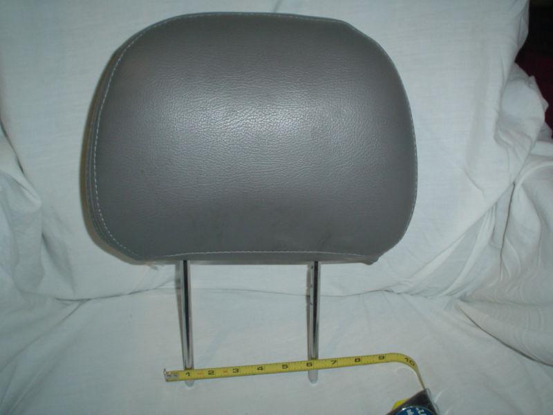 04 santa fe rear driver / passenger headrest head rest leather dark gray cushion