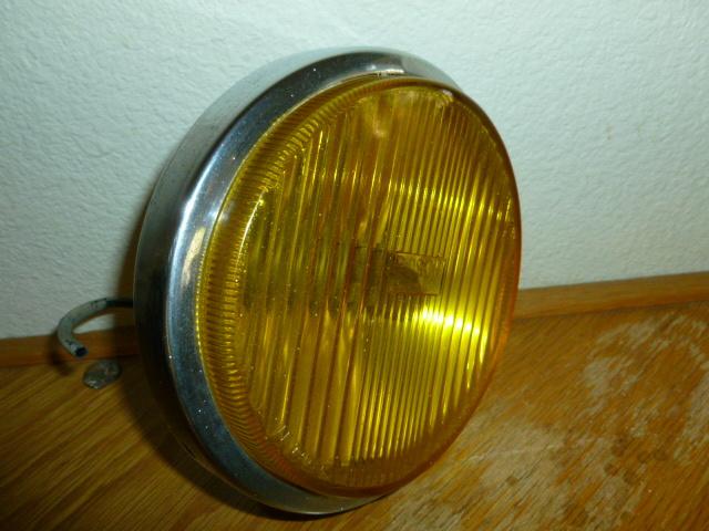 Vintage mercedes chrome bosch yellow fog light (excellent chrome and glass)