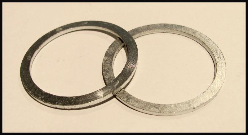 Triumph bsa fork seal holder internal washer pair (2) 1968-74 pn# 97-0431