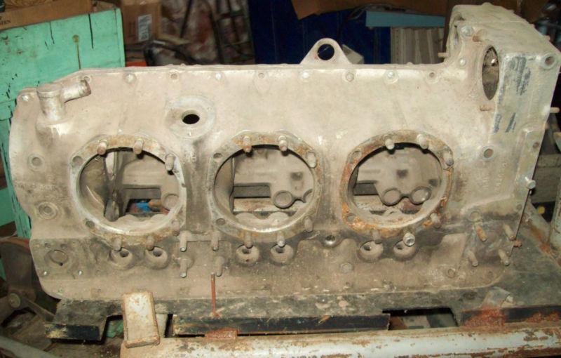 Continental engine case core