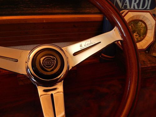 Volvo p1800 (s) wood steering wheel deep dish nardi original horn push boss nos