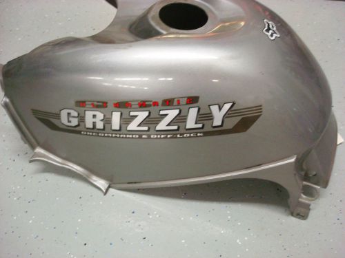 Yamaha grizzlyatv. gas tank cover