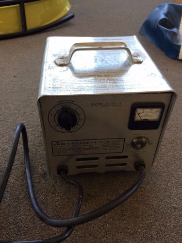 Lester battery charger. 36 volt/25 amps. (mini)