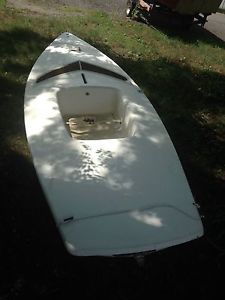 12&#039; amf alcort minifish sunfish sailboat hull only no parts included