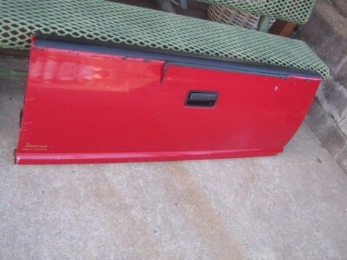 Used unmarked red tailgate 1990&#039;s isuzu truck by groves iberia missouri