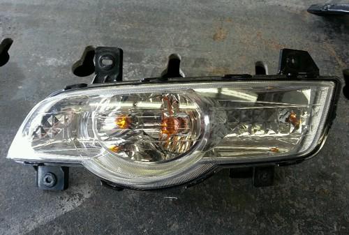 Chevy traverse front bumper left driver turn signal park lamp oem 2009 to 2012