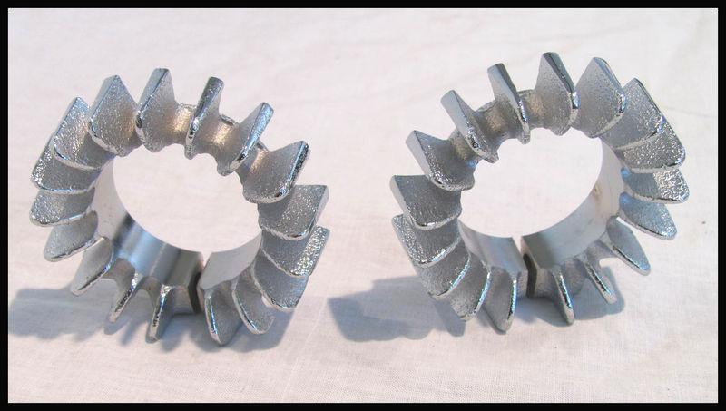 Triumph 120 bonneville & tr6 tiger, trophy finned header pipe clamps pn# 71-0216