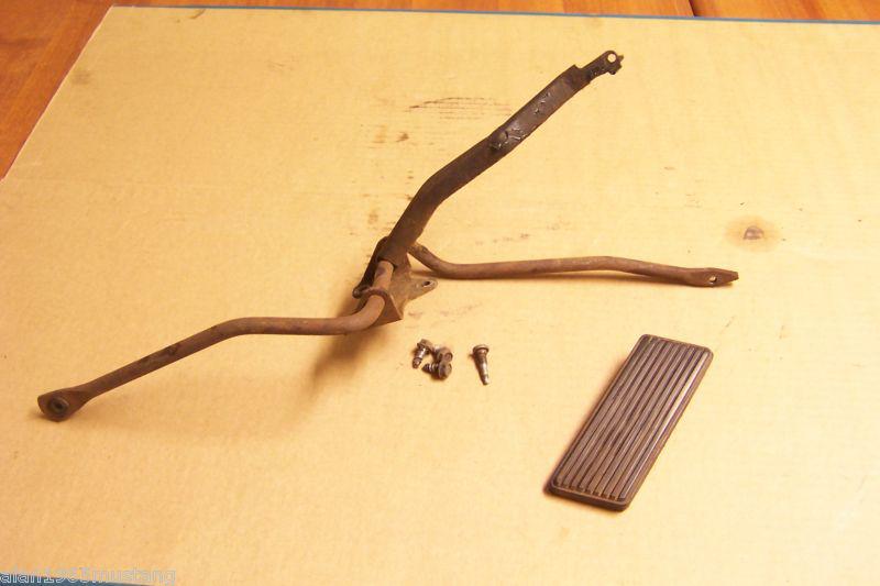 Oem used 1966 - 1968 ford mustang gas pedal, linkage bracket v8 auto trans