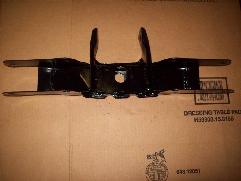 70 71 72 plymouth cuda dodge challenger transmission crossmember nice