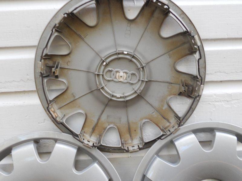 Hubcaps/wheelcovers for audi vehicles with 16 inch wheels