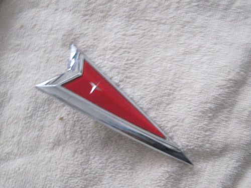 Nos 1976-77-78-79-80 pontiac sunbird header panel emblem-part no. 499791