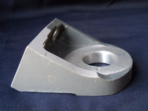 One (1) new lycoming motor mount tab 72244