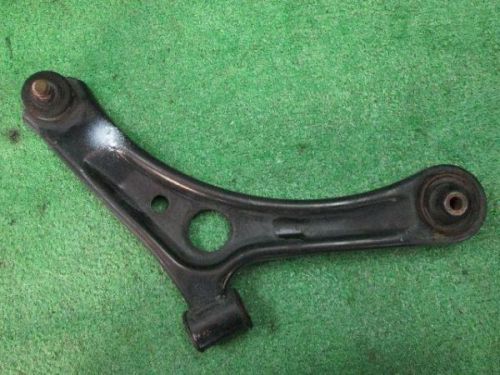 Nissan moco 2006 front right lower arm [5551720]