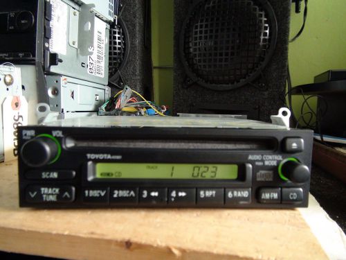 Toyota 4 runner sienna corolla 98-02 cd player 2-plug a51801 see test video