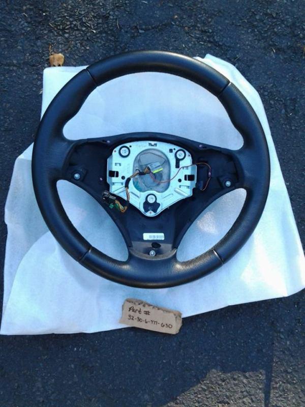 Bmw 3 series e90 e90n e91 e91n steering wheel leather 32306777630