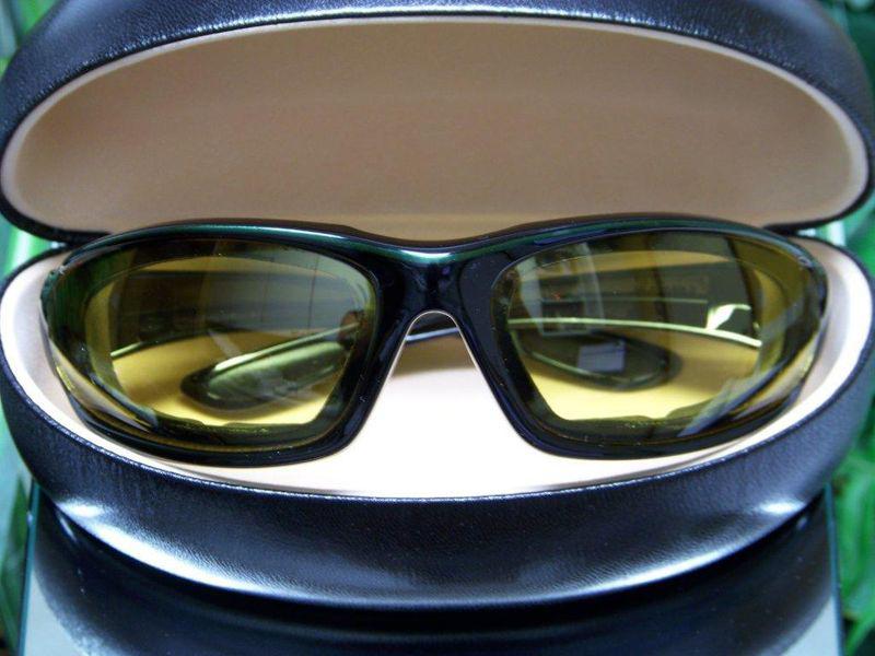 Transition lens yellow to smoke motorcycle sunglasses w/ custom green pinstripe!