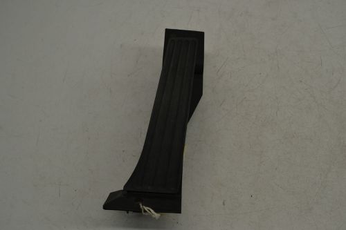 06 07 2006 2007 bmw 550i gas pedal