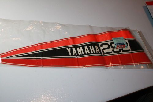 Nos yamaha snowmobile ornament #1 1971 sl292 1972-73 gp292 822-77163 decal