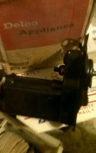 Nos 193 olds f-85 tempest single speed wiper motor 4911446