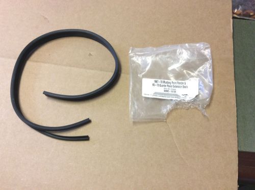 1967-1970 mustang front fender seal &amp; 1965-1973 quarter panel extension seal