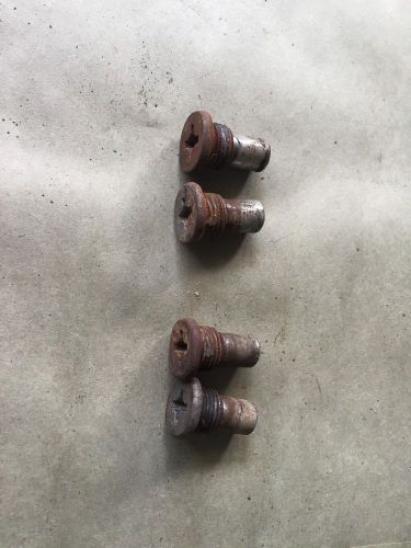 1964-1972 chevy  chevelle, convertible top cylinder attachment  phillips bolts