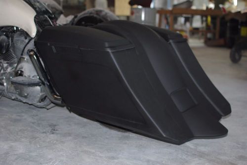 Bagger stretched 6&#034; down &amp; out saddlebags overlay fender harley 1997-2008 flh