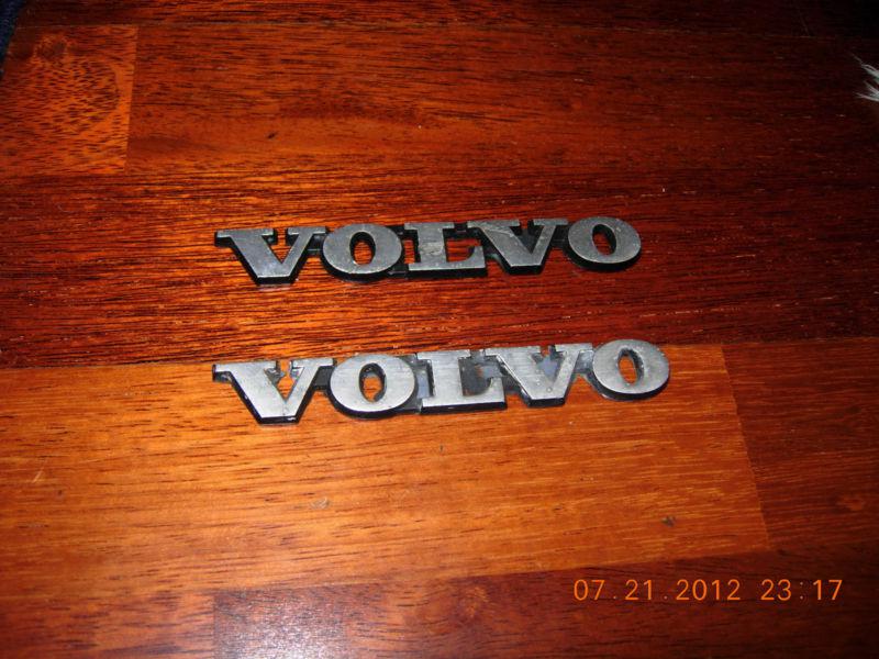 Volvo side badges