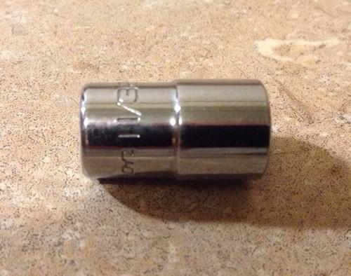 Snapon 3/8 inch shallow 6-point 11/32 standard socket tm11