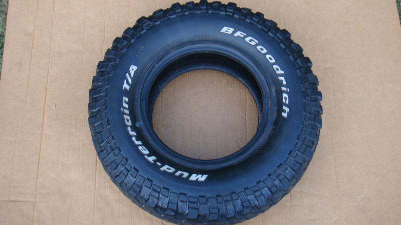(1) 285/75/16 122-119q bf goodrich mud-terrain truck tire load range d 75% tread