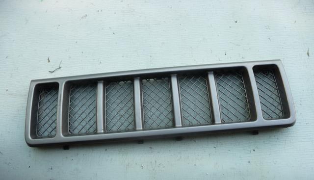 96-98 jeep grand cherokee 5.9 limited grille '98 rare grill oem