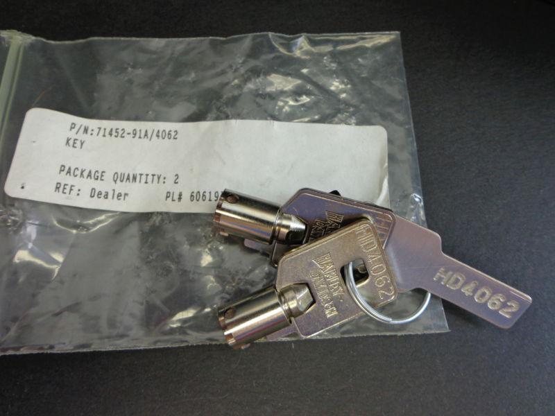Harley davidson barrel key ignition/fork lock key set 71452-91a 4062