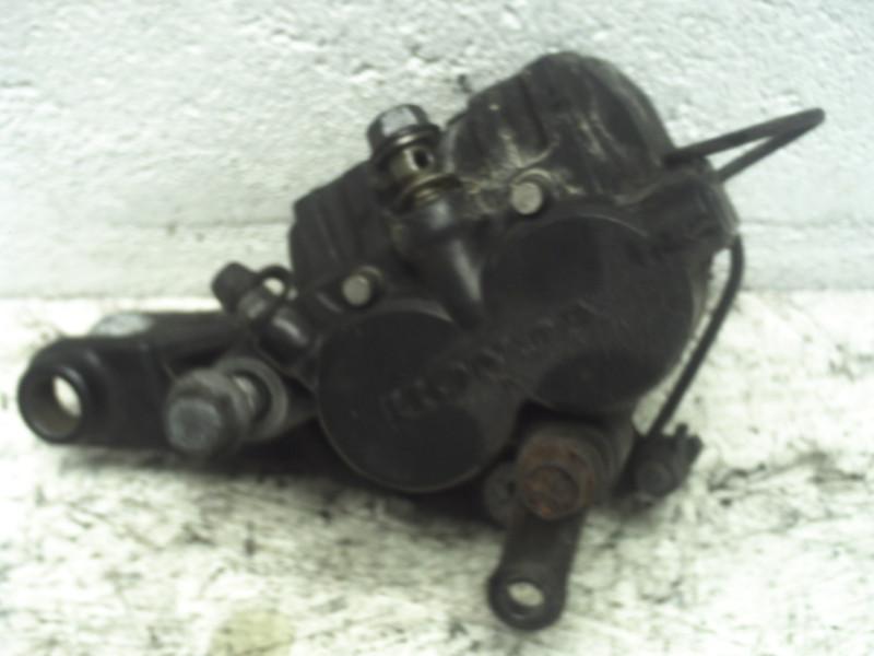 Honda goldwing gl1200 oem l/s front brake caliper&mount with banjo bolt 84-87