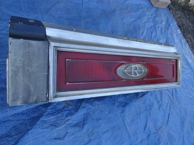 1980 buick riveria passenger side taillight assembly. 