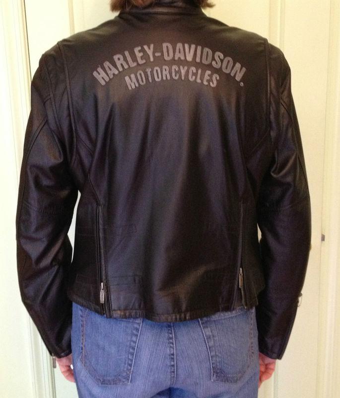 Harley davidson womens leather motorcycle jacket xl very nice