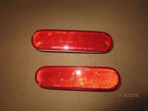 2 rear reflector  right and left mazda protege 1995-1996-1997-1998