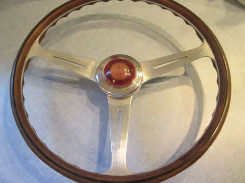 Very early nardi 420mm with ar alfa romeo horn button used on 1940 6c