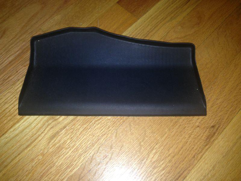 Used oem vw rubber pad / tray for early style glovebox for mk4 jetta / golf